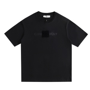 $37.00,Givenchy Short Sleeve T Shirts For Men # 278322