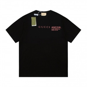$37.00,Gucci Short Sleeve T Shirts For Men # 278326