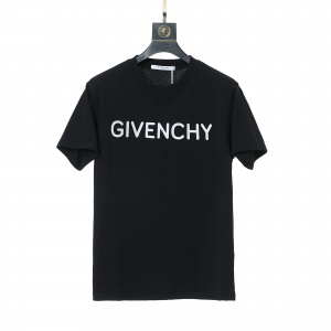 $26.00,Givenchy Short Sleeve T Shirts For Men # 278567