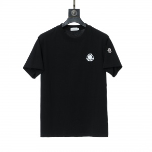$26.00,Moncler Short Sleeve T Shirts For Men # 278577