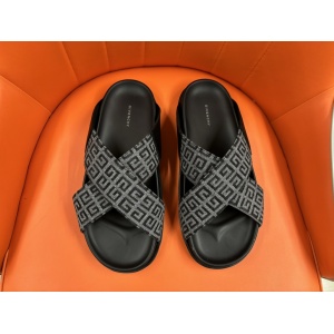 $62.00,Givenchy Slippers Unisex # 278780