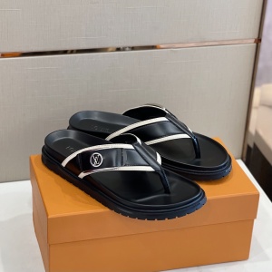 $79.00,Louis Vuitton Sandals Unisex # 278885
